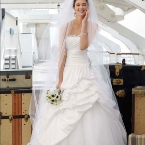 David's Bridal WG3120 Dress Size 4 new